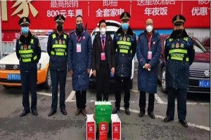 學(xué)校復(fù)學(xué)，萬(wàn)順叫車(chē)為學(xué)生提供愛(ài)心接送服務(wù)