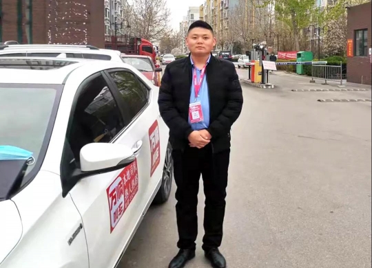 從廚師長(zhǎng)到萬(wàn)順叫車(chē)司機(jī)，“折騰”讓生活更有意義